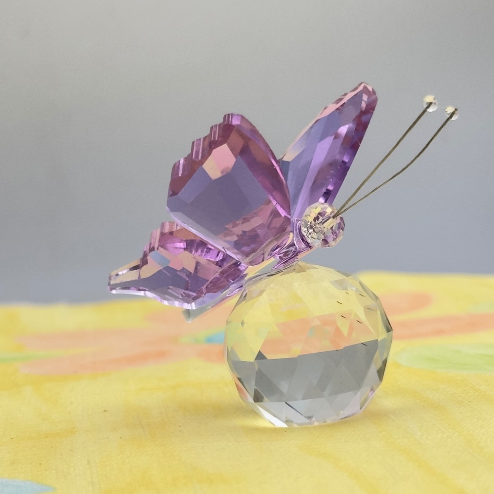 Crystal Butterfly Purple Faceted Figurine Art Glass Decor Small Paperweight